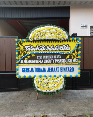 Papan Bunga Duka di Oesapa